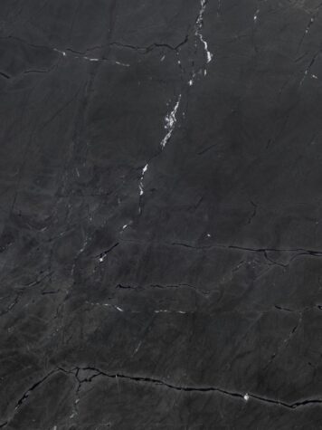 DIAMOND BLACK 356x475
