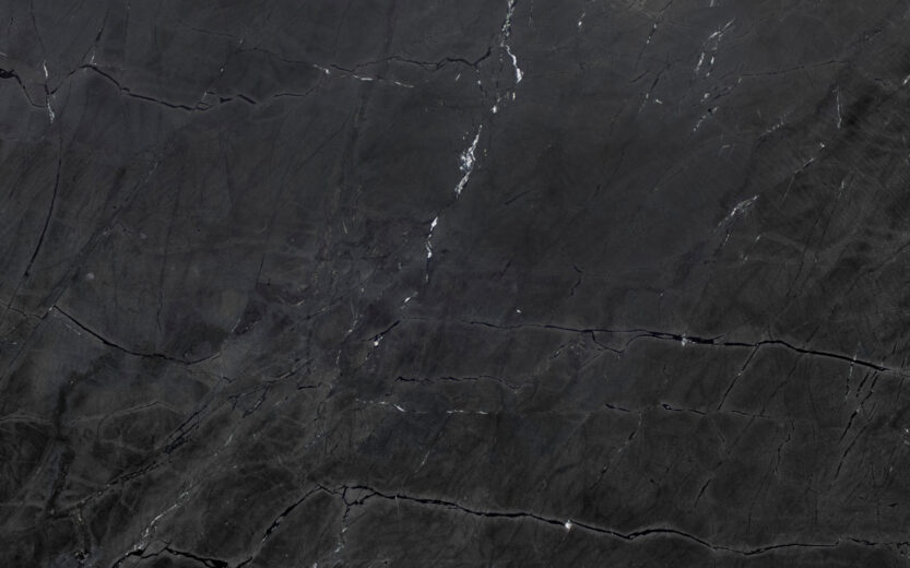 Quartzite Slab DIAMOND BLACK in Colorado